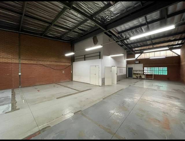 INDUSTRIAL PROPERTY TO RENT IN HENNOPSPARK